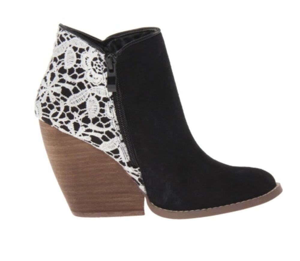 VERY VOLATILE Womens Leather Lace Overlay Movement Ankle Boots Shoes Size 7 NIB